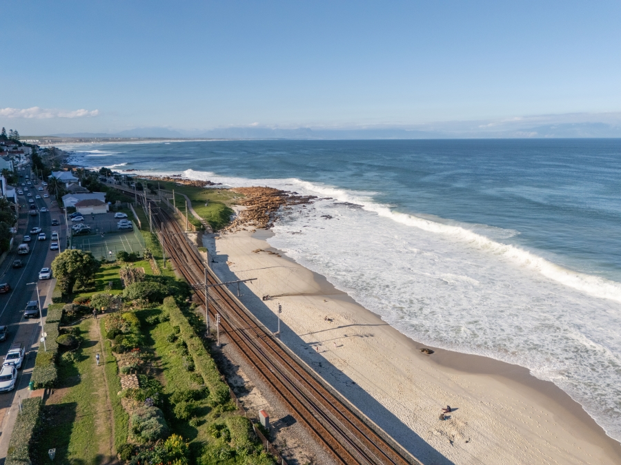 3 Bedroom Property for Sale in St James Western Cape